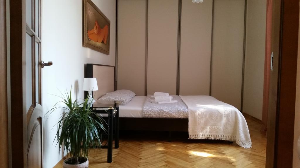 Apartment On Myasnikova 34 Minsk Eksteriør bilde